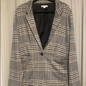 Neutral colored Blazer